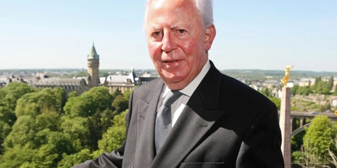 Jacques Santer Fan Mail Address