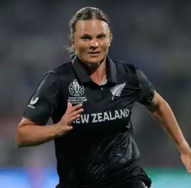 Suzie Bates Fan Mail Address