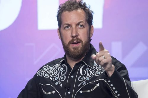 Chris Sacca Fan Mail Address