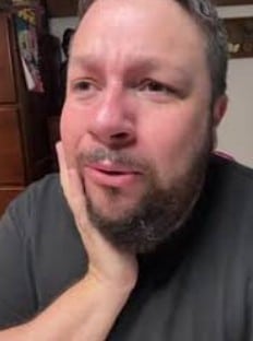 Christian Hull Fan Mail Address